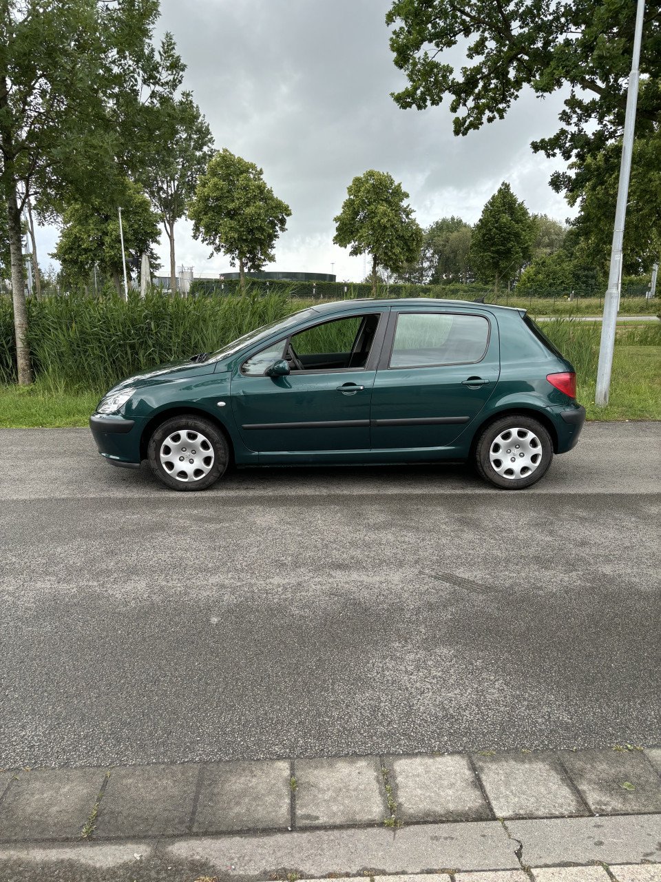 Peugeot 307 met een jaar apk!