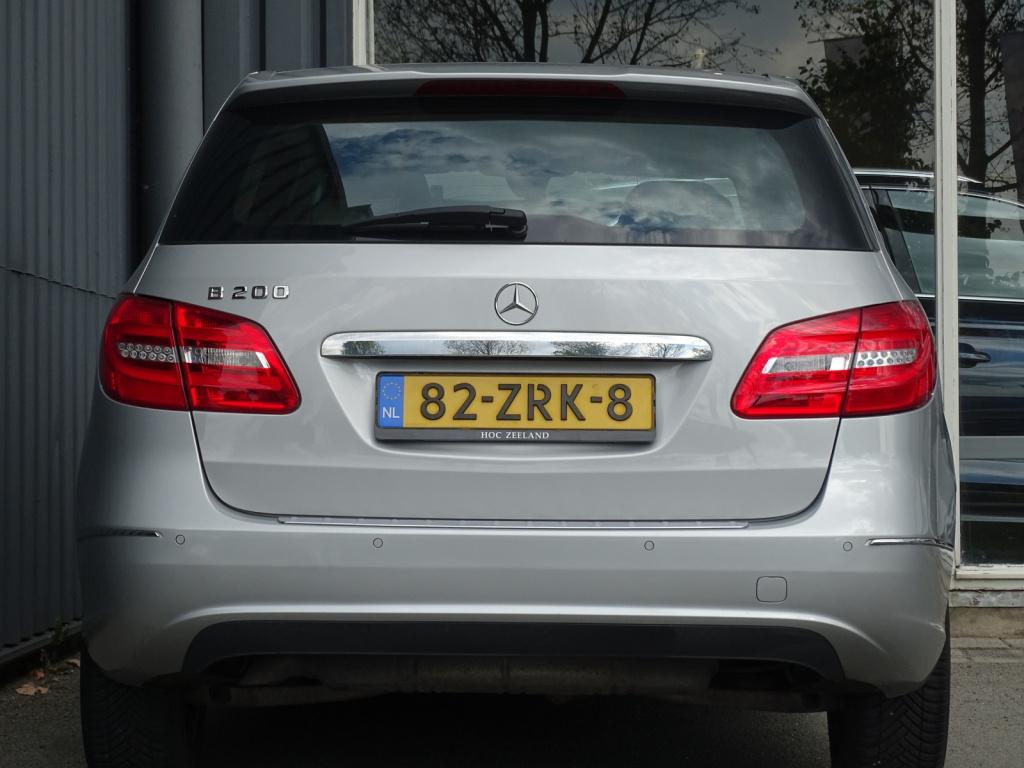 Mercedes-Benz B-Klasse 200 ambition automaat | leder | navi