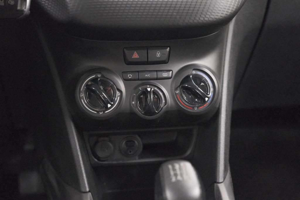 Peugeot 2008 puretech 110 blue lion | trekhaak | apple carplay | parkeersen