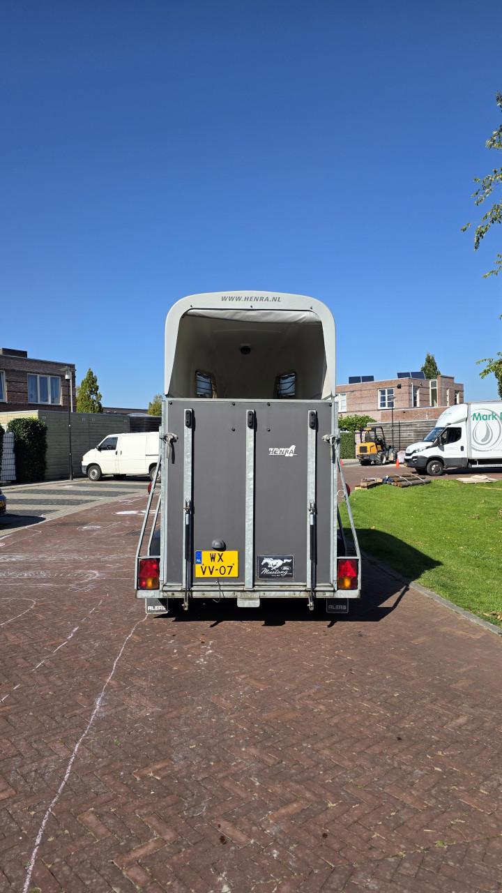 Henra Buffalo 1,5 paards trailer