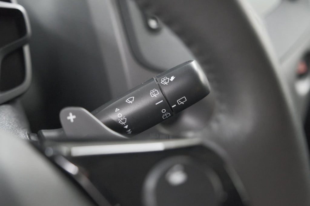 Peugeot 108 1.0 e-vti active | unieke auto! | automaat | airco | getint gla