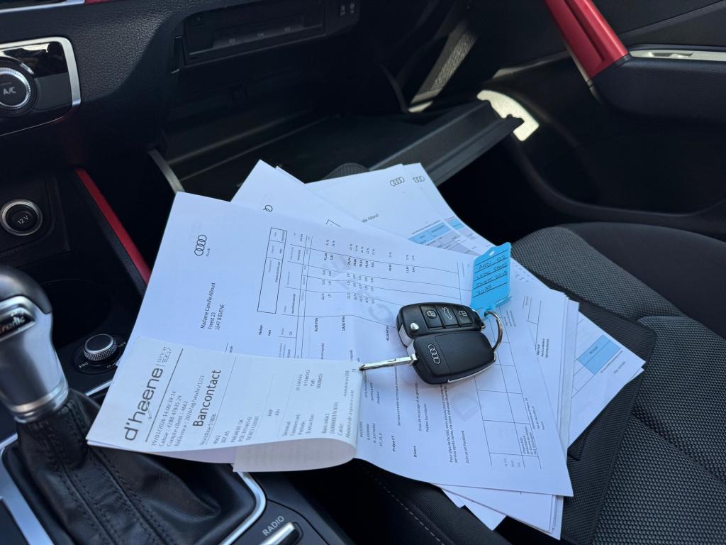 Audi Q2 1.4 tfsi sport * sportstoelen * clima * pdc 2x
