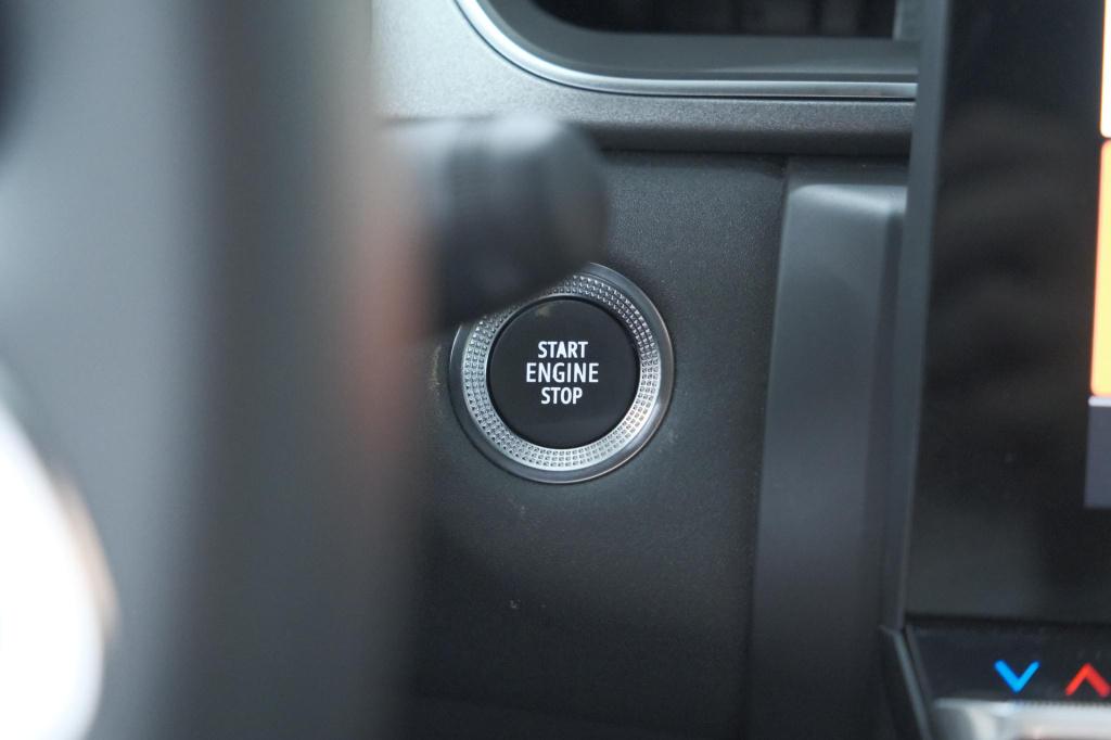 Renault Captur tce 90 techno | nieuw model | camera | navigatie | apple car