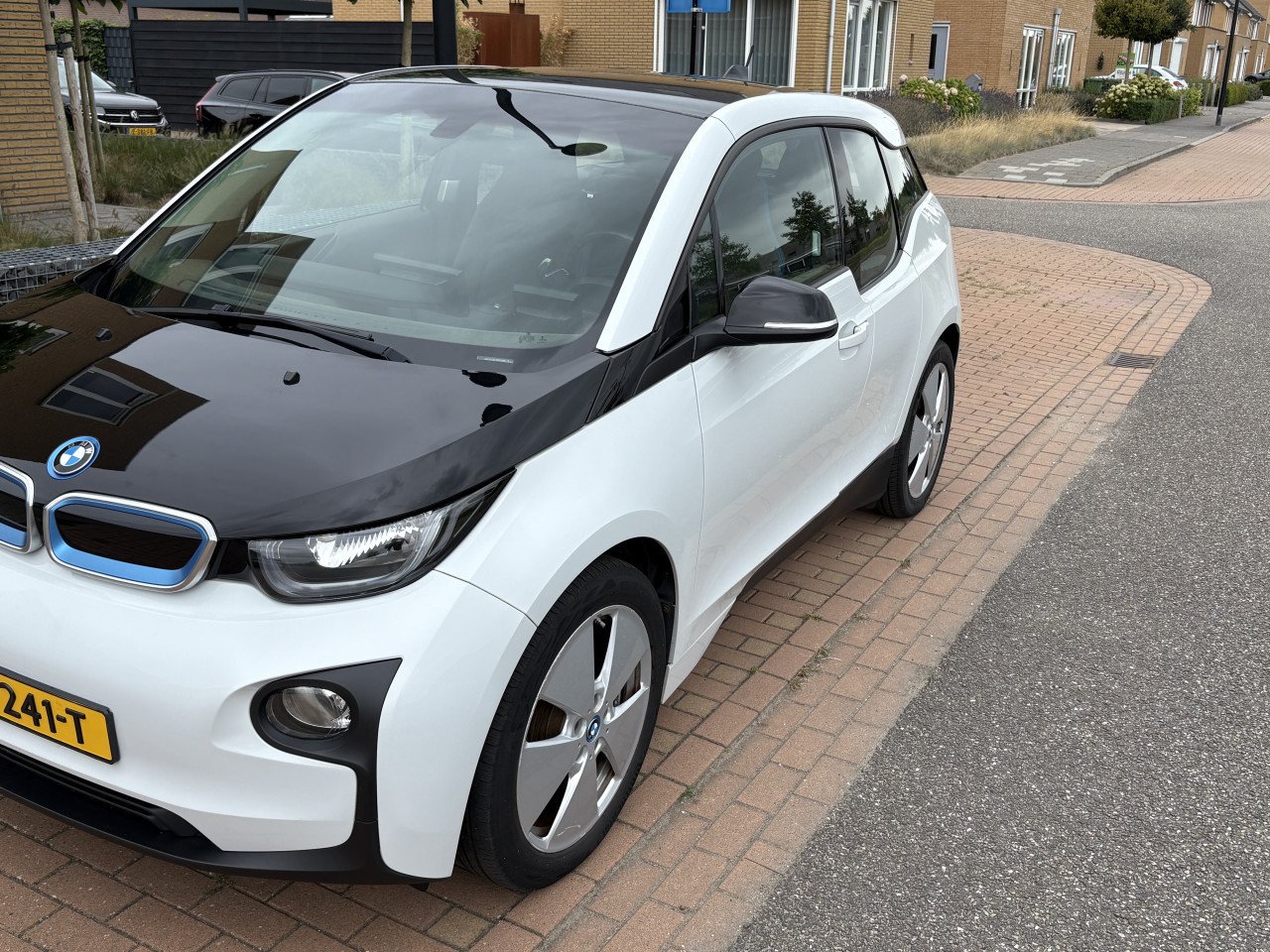 BMW i3 Basis Comfort Advance 22kWh