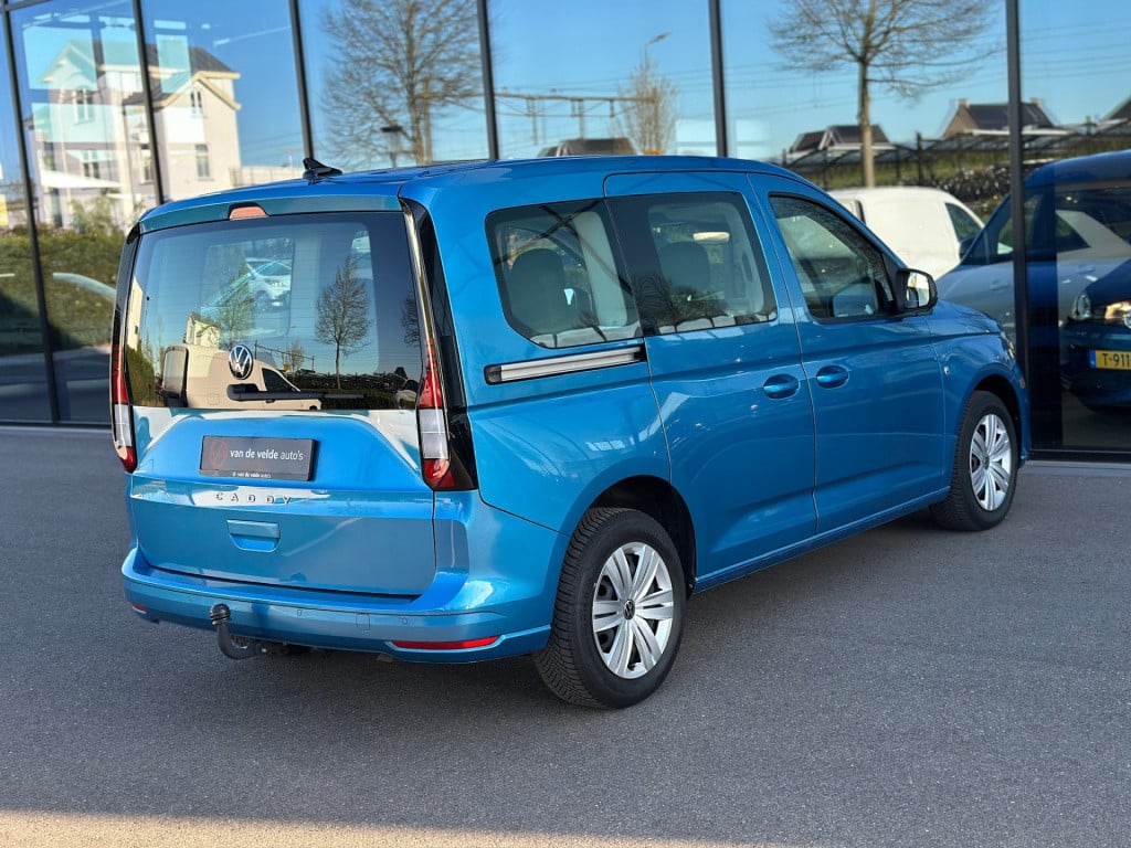 Volkswagen Caddy 1.5 tsi 5-persoons | navigatie | trekhaak | cruise | rijkl