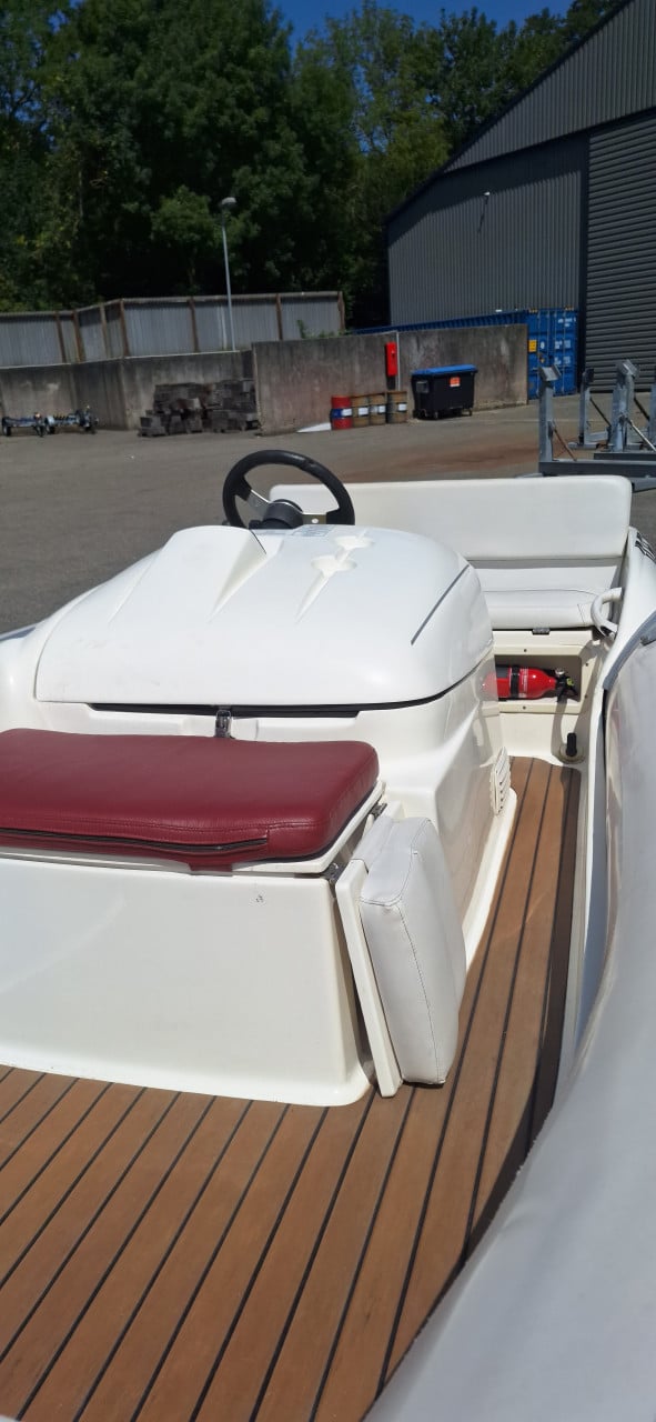 Avon 400 DL Jet