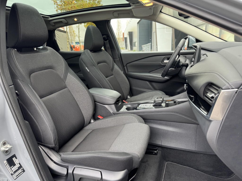 Nissan Qashqai 1.3 mhev xtronic premiere edition incl. trekhaak!