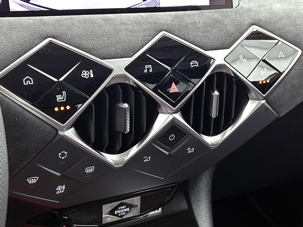 Ds Ds 3 e-tense performance line 54 kwh