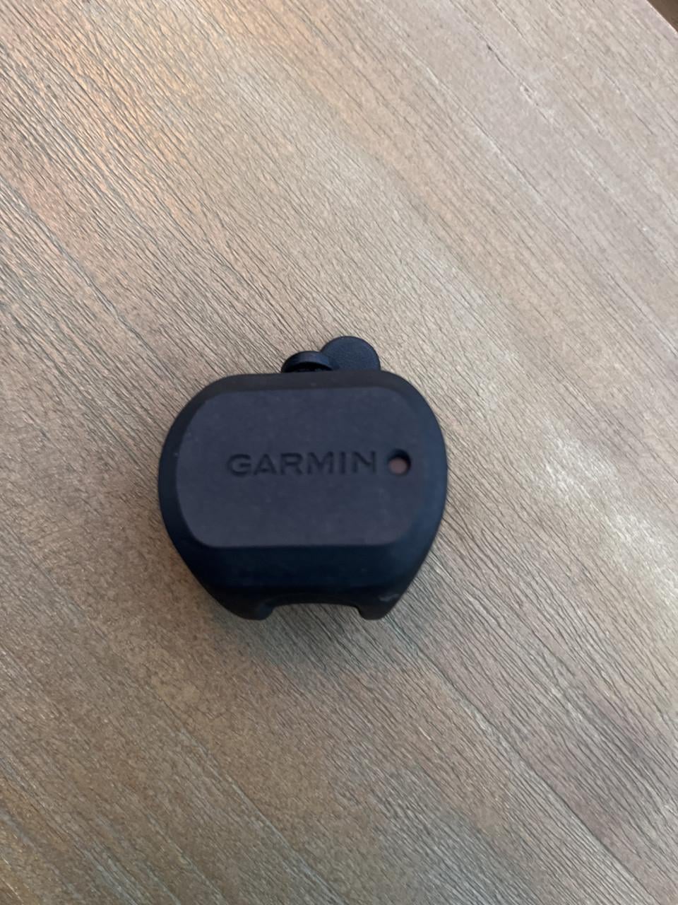 2 X Garmin speed sensor