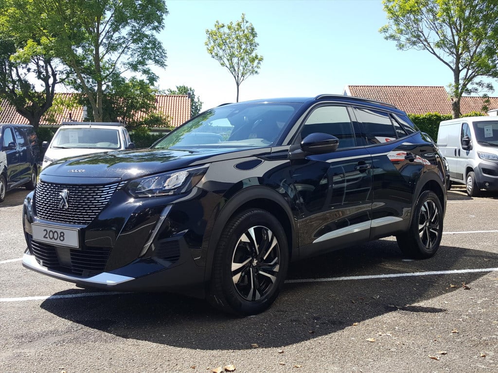 Peugeot 2008 1.2 puretech 100pk allure pack navigatie | apple carplay & and