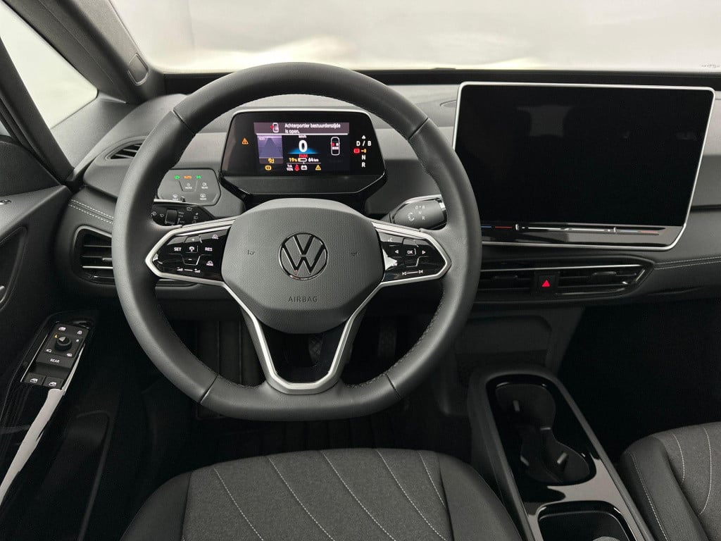 Volkswagen Id.3 black edition 52 kwh accu. 125 kw / 170 pk hatchba