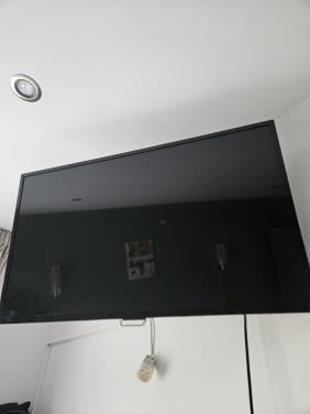Philips tv  32 inch met afstandbediening
