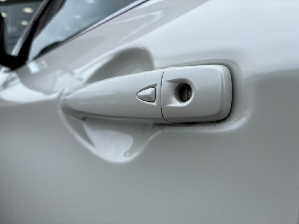 Nissan Qashqai 1.2 connect edition