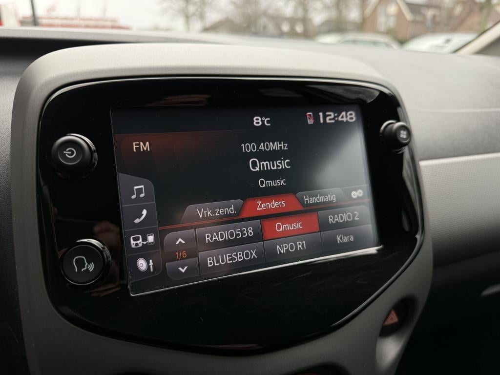 Peugeot 108 1.0 e-vti active // apple carplay android auto //