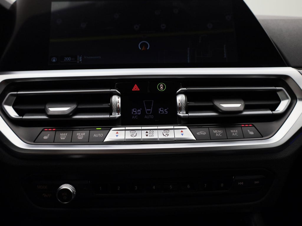 BMW 3-serie touring 318i corporate executive | automaat | lmv | parkeer sen