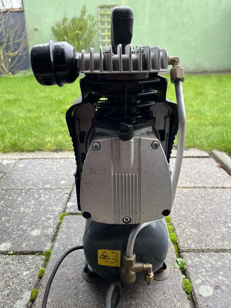 Compressor 6 liter  8 bar