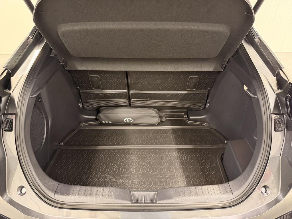 Toyota C-hr 2.0 hybrid 200 exec jbl audio - panoramadak - memory