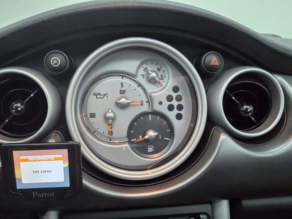 Mini Cooper S Cabrio mini occasion 1.6 170pk cabriolet met elek dak | tweed