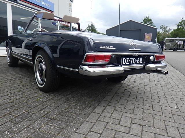 Mercedes-Benz Sl 230sl pagode