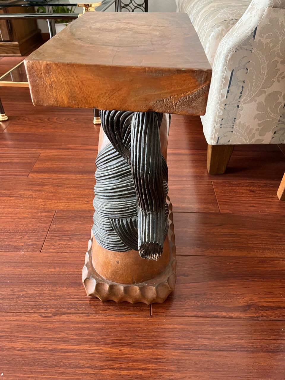 Bijzettafel / plantentafel  massief paardenhoofd