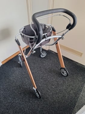 Trust Care Rollator