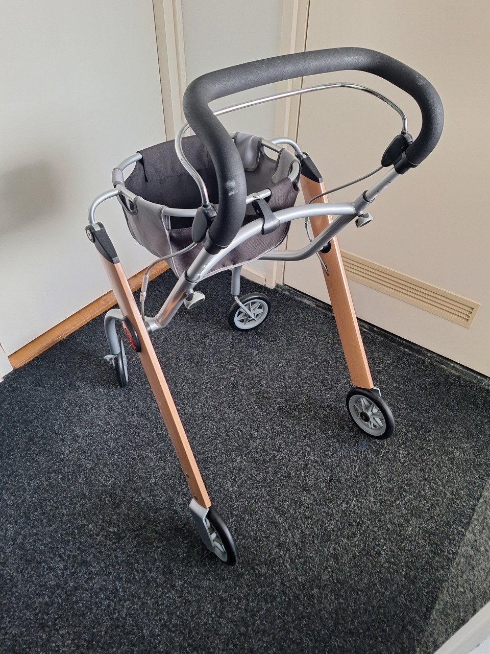 Trust Care Rollator