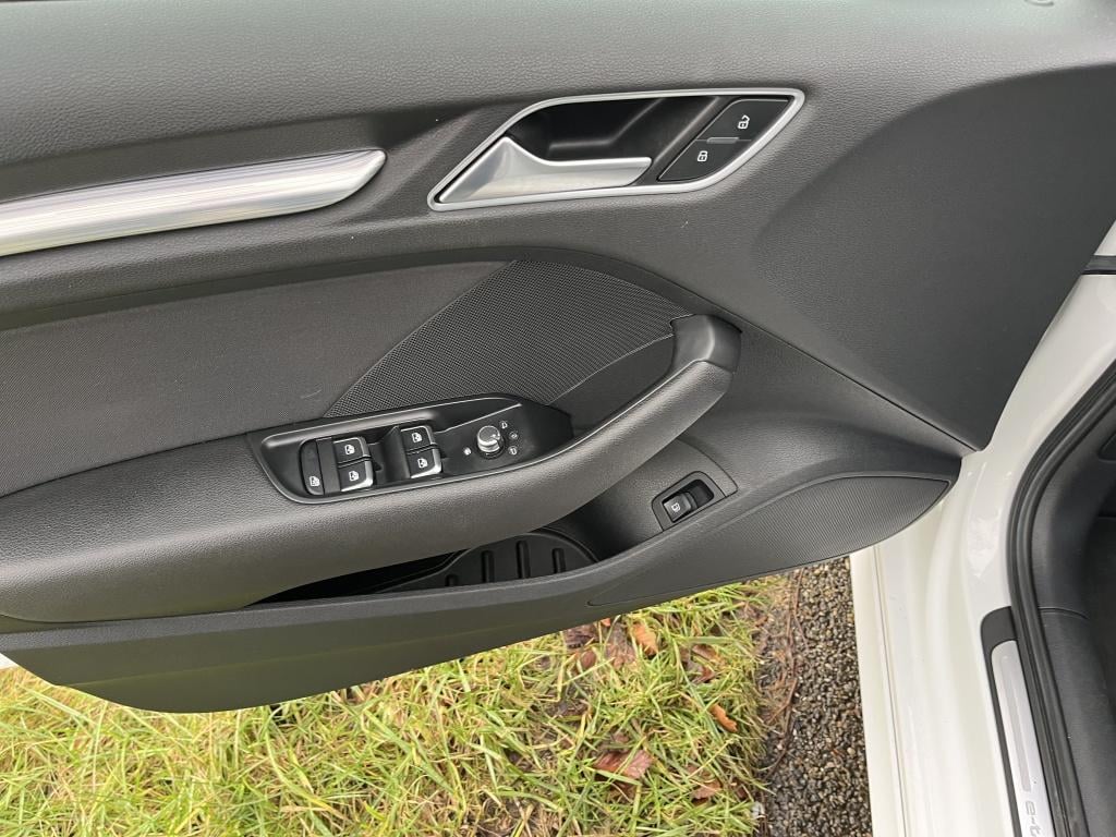 Audi A3 sportback 1.4 e-tron sport