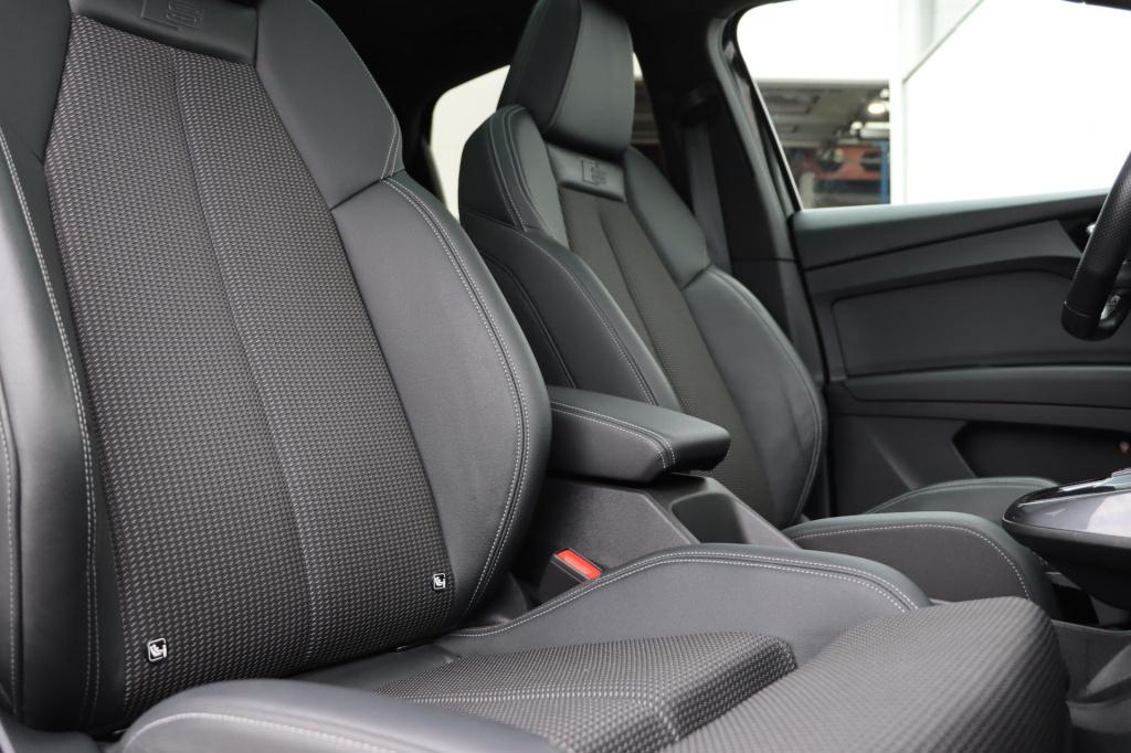 Audi Q4 Sportback E-tron 40 s edition 77 kwh 204pk | soh 95,2% |