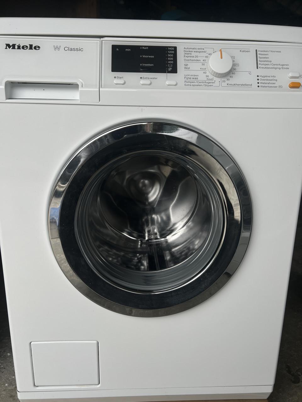 Miele WDA110 A++ klasse wasmachine 7 kg. 1400 toren