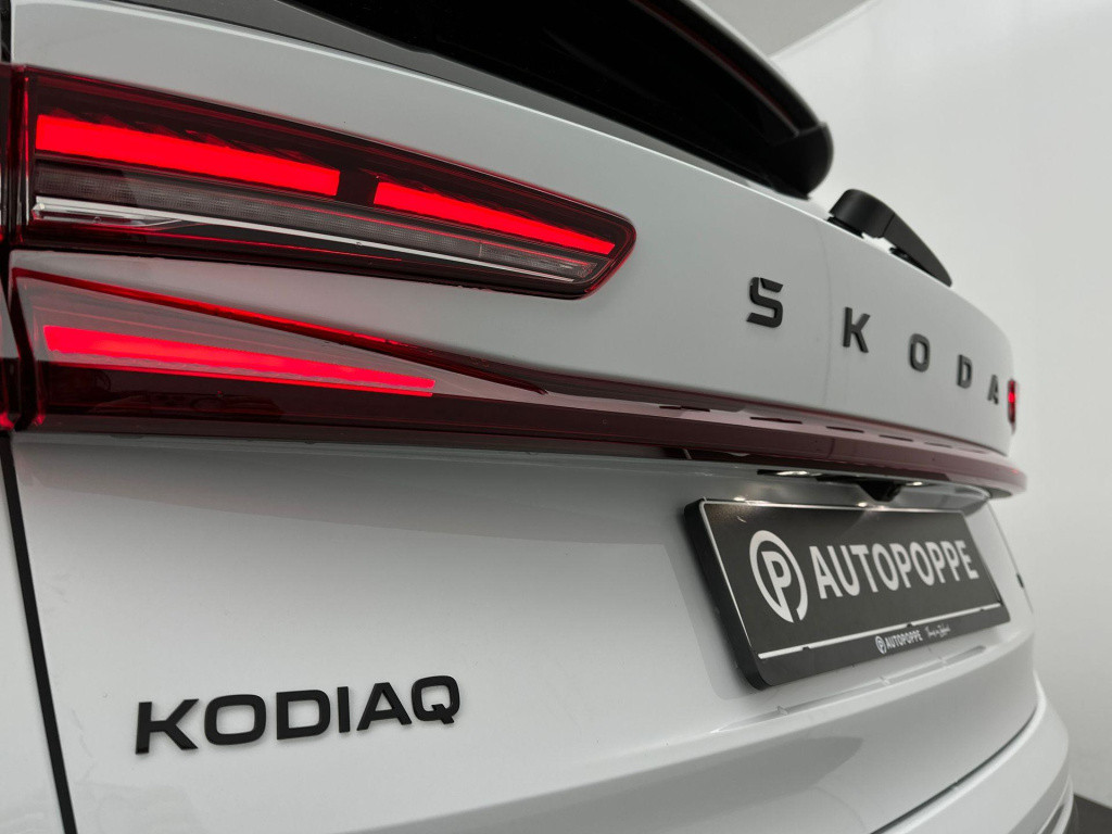 Skoda Kodiaq 1.5 tsi phev sportline business trekhaak - lm 19 inch - 360 ca