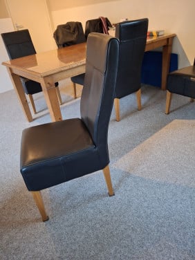 Eetkamerstoelen