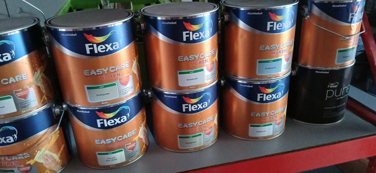 Diverse kleuren flexa muurverf in 2.5ltr blikken