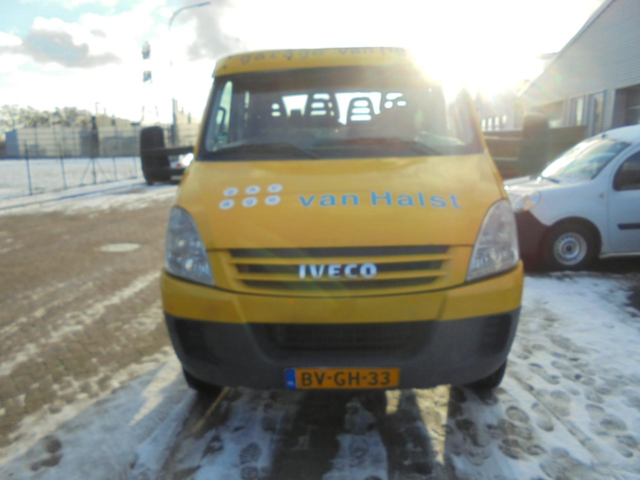 IVECO Vrachtwagen type 65c18d Euro 4 met 636.108 Km zeer goed onderhouden!!
