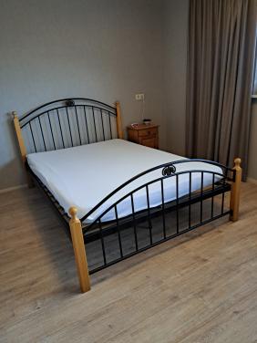 Gratis ledikant 140x200