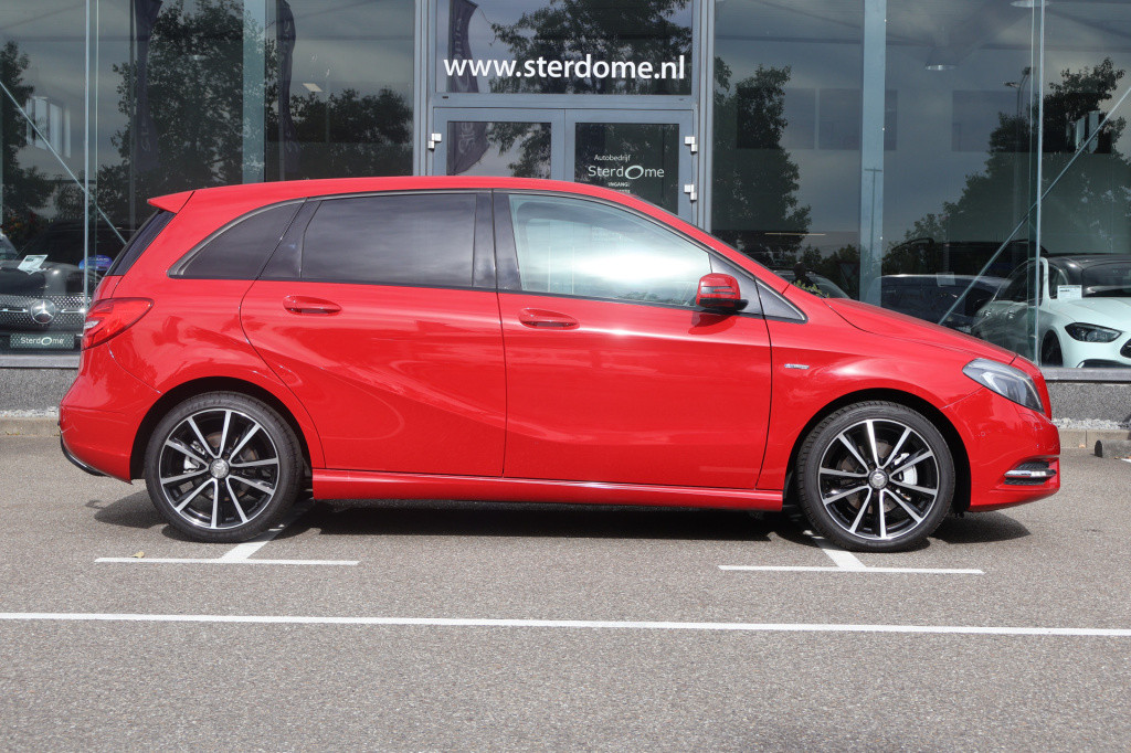 Mercedes-Benz B-Klasse 180 ambition | spiegelpakket | nightpakket | zitcomf