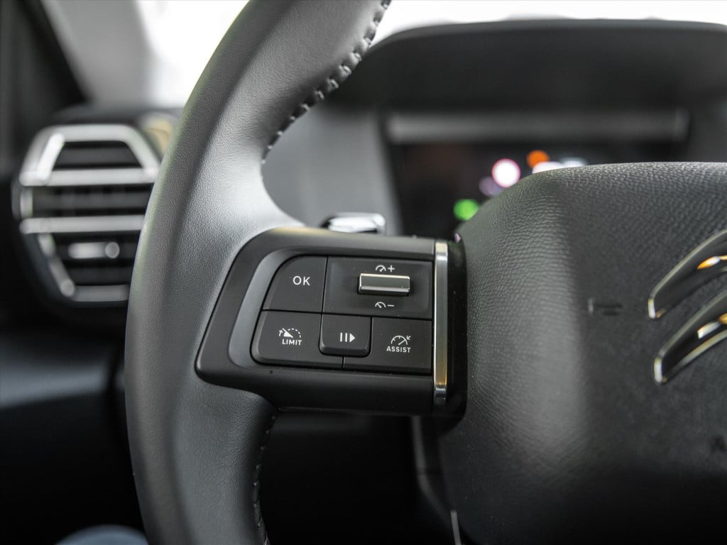 Citroen C4 1.2 hybrid 136pk e-dcs6 plus automaat | camera | park. sensoren 