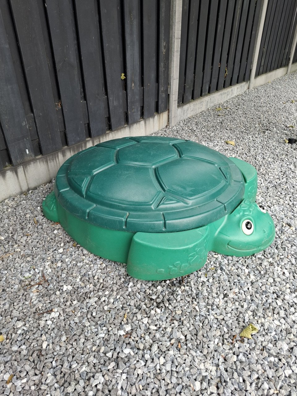 Little Tikes zandbak met 2 zakken zand