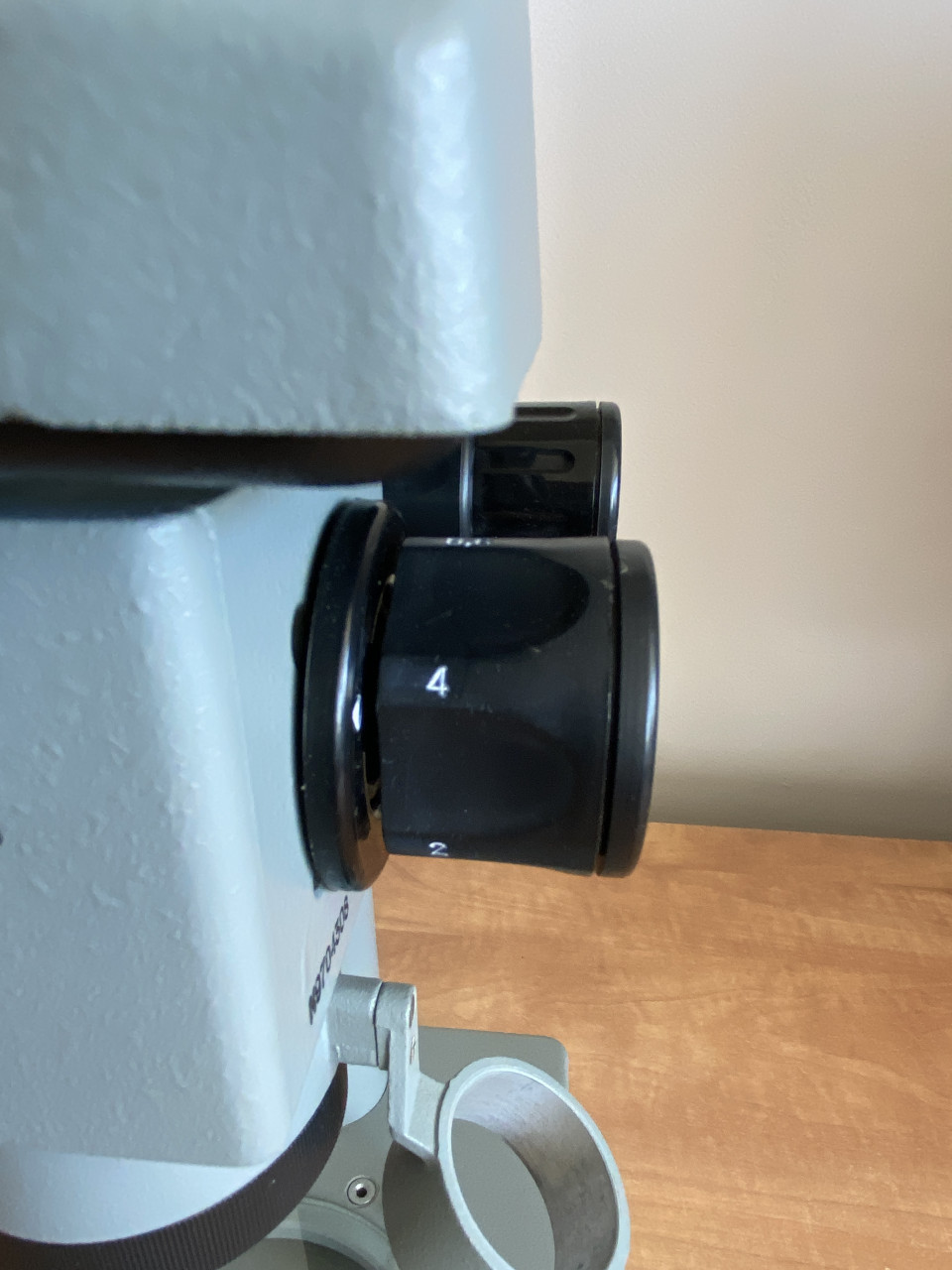 Lomo stereomicroscoop met onder of boven verlichting
