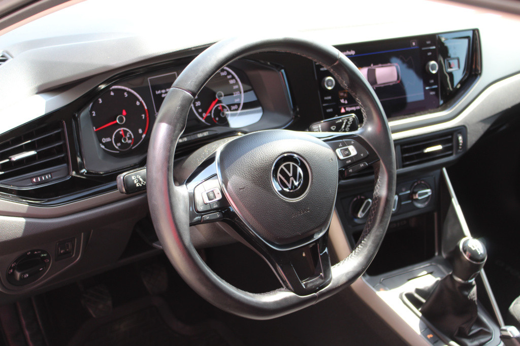 Volkswagen Polo 1.0 tsi comfortline | eerste eigenaar | trekhaak | carplay-