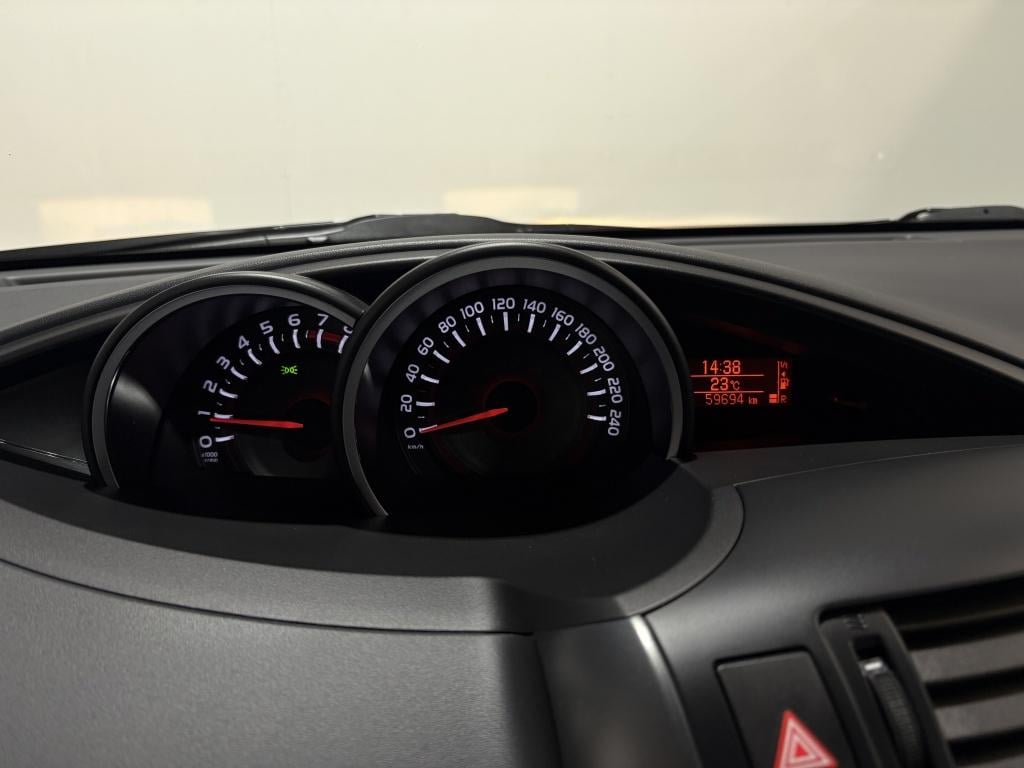 Toyota Corolla Verso 1.8 vvt-i skyview edition