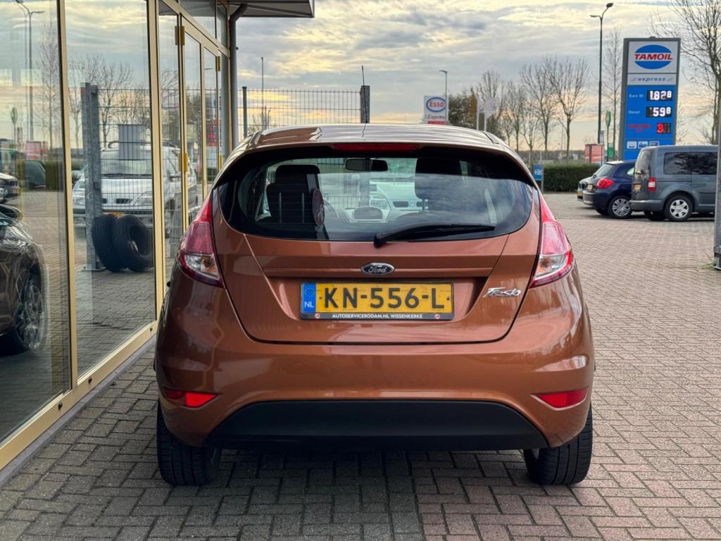 Ford Fiesta 1.0 style essential