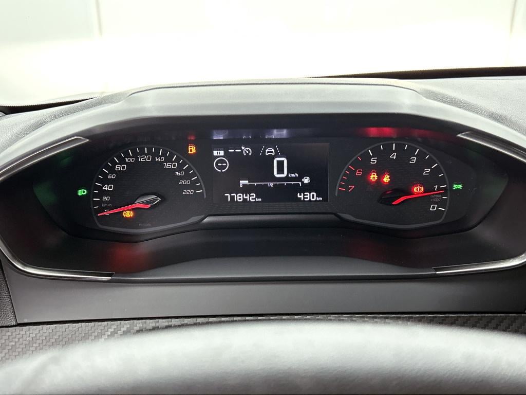 Peugeot 208 75 pk like | rijklaar