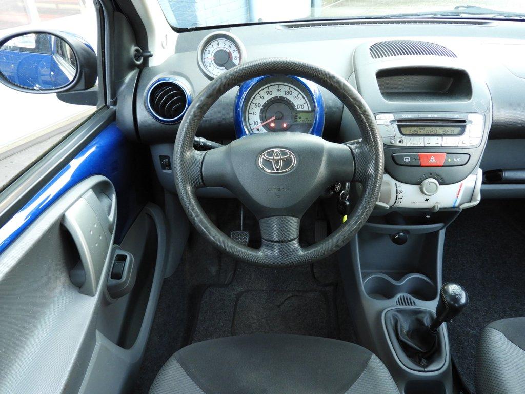 Toyota Aygo 1.0-12v +