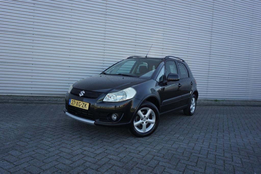 Suzuki Sx4 1.6 4grip exclusive 4wd airco / elektr. ramen / lm velgen / nap 