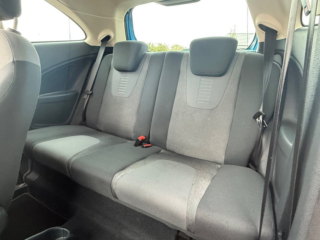 Ford KA 1.2 titanium