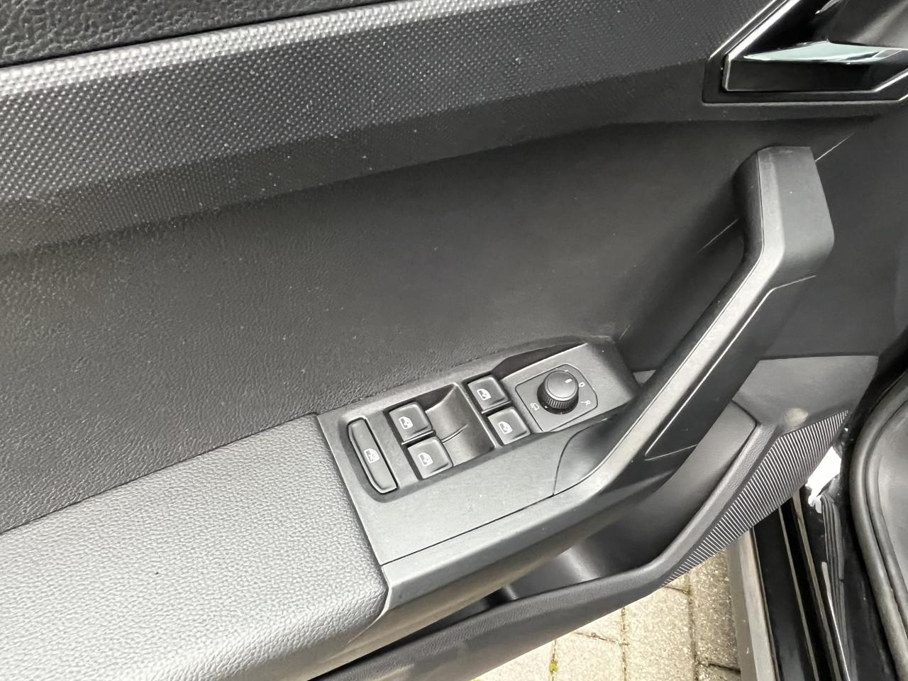 Seat Arona 1.0 TSI Style DSG, CAMERA