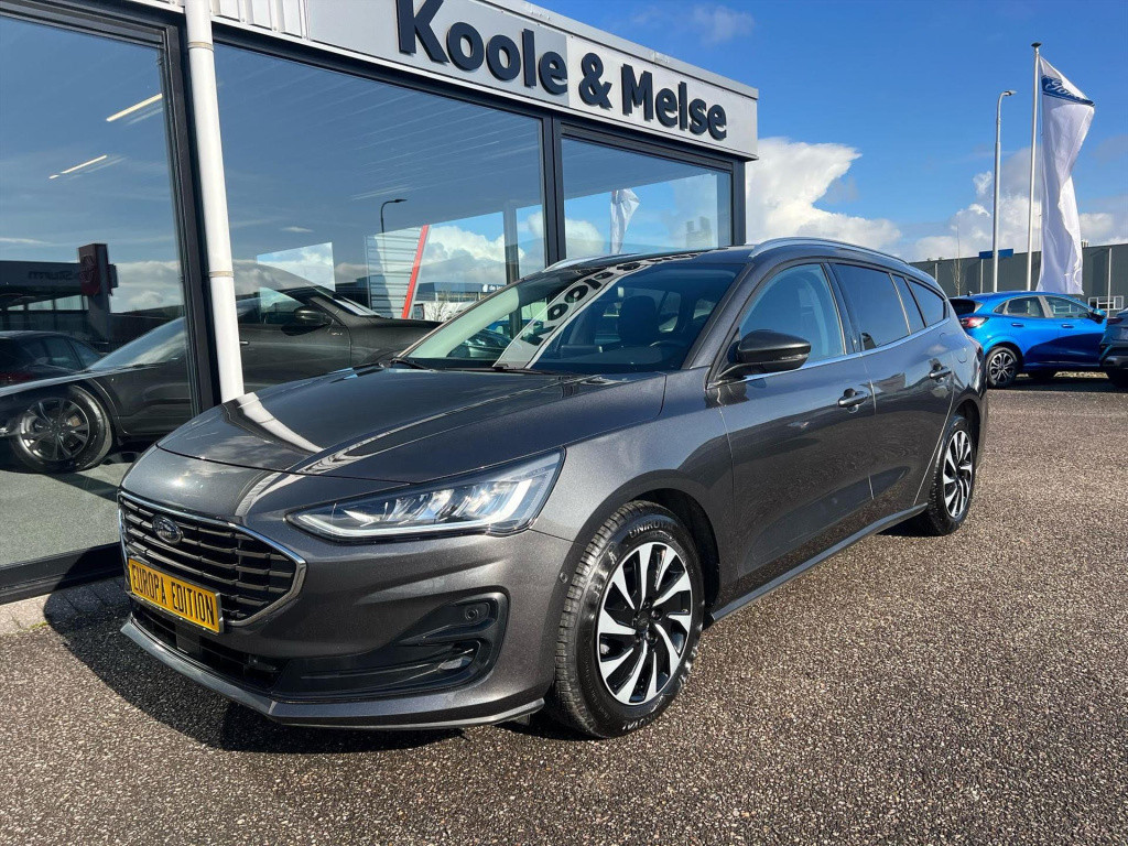Ford Focus 1.0 ecoboost hybrid 125pk titanium , winterpack
