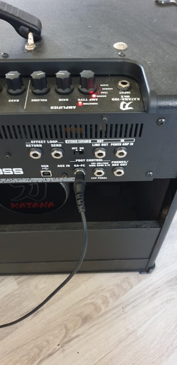 Boss Katana MK2 instelbaar van 0,5-50 -100 watt