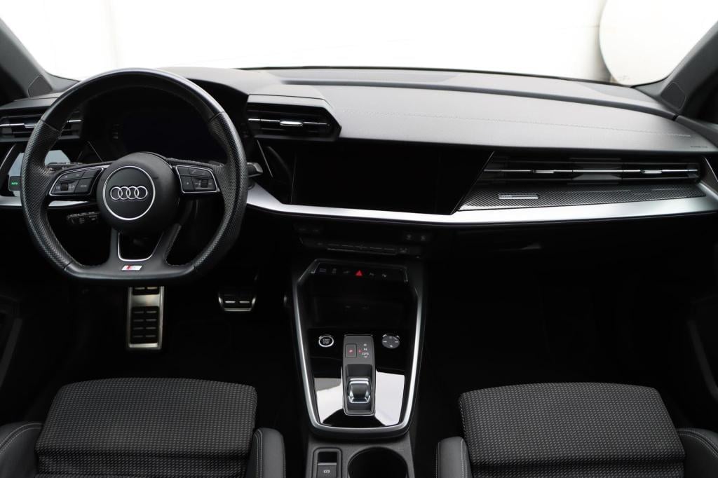Audi A3 sportback 45 tfsi e s edition competition 245pk s-tronic