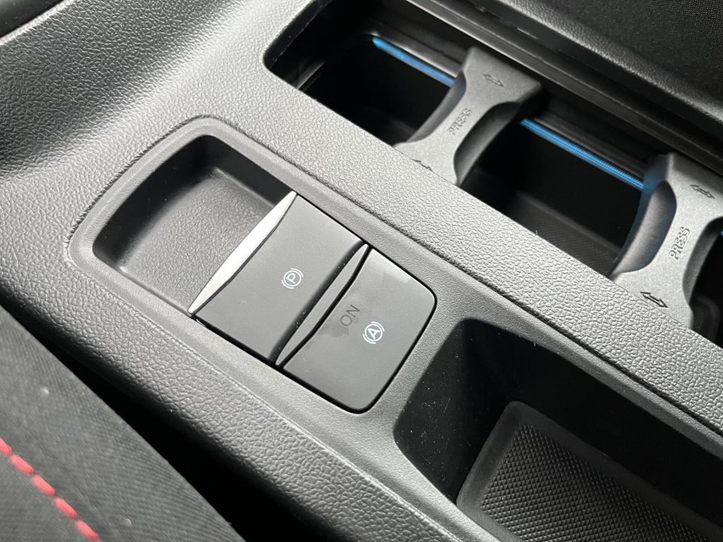 Ford Focus wagon st-line | automaat | climate control | cruise control | wi